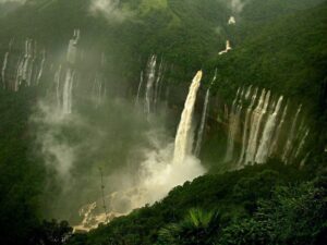 Nohkalikai-Falls-Cherrapunji
