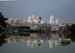 Hanumanatal-Bada-Jain-Temple