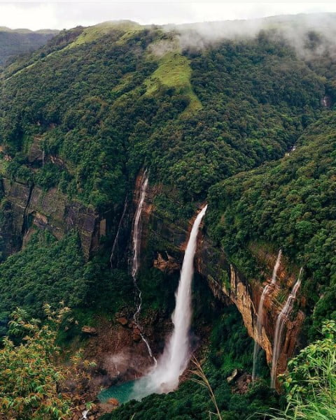 पूर्वोत्तर भारत के प्रमुख जलप्रपात की सूची || List Of Top Waterfalls Of Northeast India