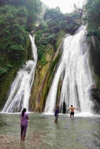 Kempty-Falls-Uttarakhand