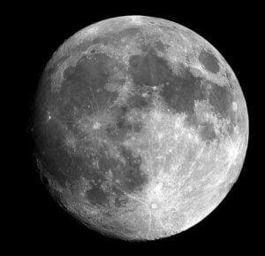 full-moon-496873_640