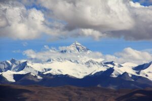 mount-everest-1502349_640
