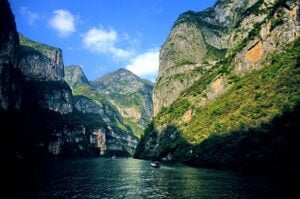 three-gorges-788285_640