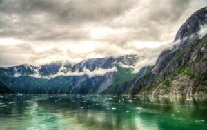 tracy-arm-fjord-369632_640