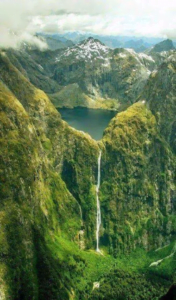 Sutherland-Falls