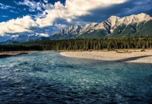 bow-river-6888321_640
