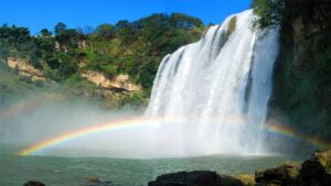 huangguoshu-falls