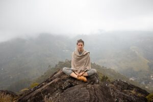 meditate-5375835_640