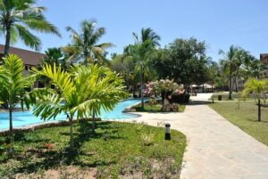 resort-410676_640