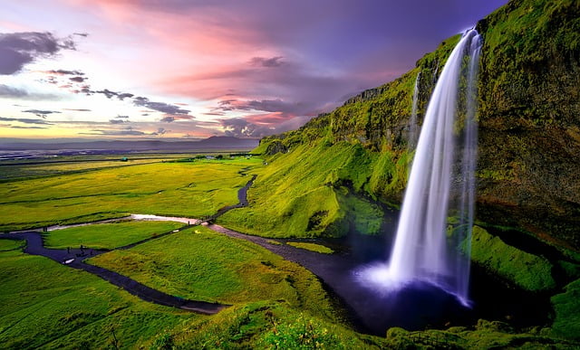 Top 12 Countries to See Natural Beauty Around the World