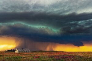 storm-5665074_640