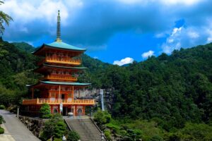temple-1841296_640