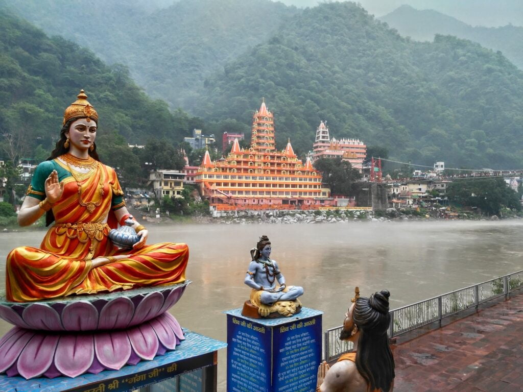 The Top 10 Places to Visit Near Rishikesh