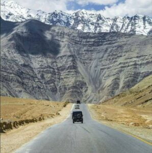 Magnetic-Hill-Ladakh-Small