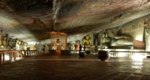 Dambulla-Cave-Temple