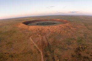 Wolfe-Creek-Crater